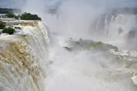 Vazão das Cataratas do Iguaçu é quatro vezes maior após chuvas