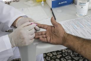 Testes rápidos marcam Dia Mundial das Hepatites Virais em Curitiba