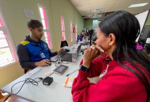 Mutirão oferece serviços para regularizar títulos de eleitor na CIC