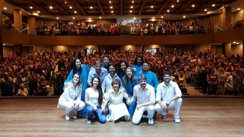 "Violetas na Janela". Foto: Divulgação