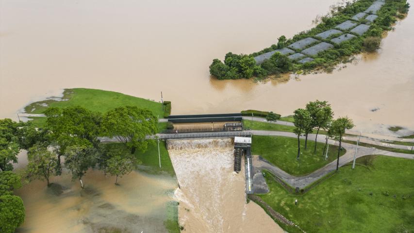 Parques alagáveis de Curitiba servem para conter e drenar águas das chuvas